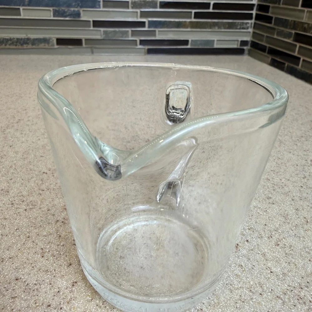 Vintage Pyrex #508 Clear Glass Measuring Cup D-Handle w/ spout 8oz Retro Kitchen